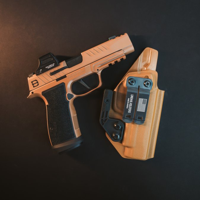 Why Kydex Holsters Scratch Slides: Causes & Fixes