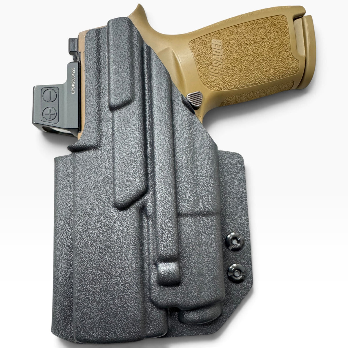 SIG SAUER M18 WITH AN OLIGHT BALDR S IN AN IWB BLACK LINDHAL HOLSTER.