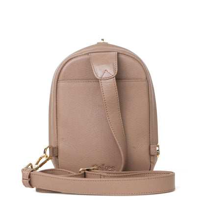 Madeline Compact- M